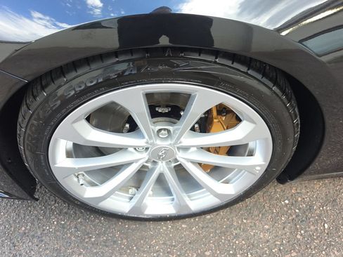 Used 2017 Cadillac CTS V w/ Luxury Package RWD image 26