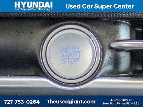 Used 2025 Hyundai Santa Cruz Limited image 41
