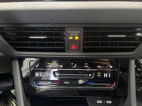 New 2026 Volkswagen Jetta SE image 16