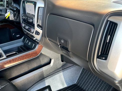 Used 2018 GMC Sierra 1500 SLT w/ SLT Premium Package AWD/4WD image 20