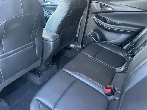 Used 2024 Buick Encore GX Sport Touring image 14