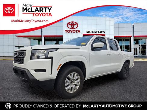 Used 2023 Nissan Frontier SV RWD image 1