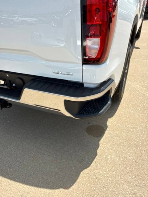 New 2026 GMC Sierra 1500 SLE w/ Preferred Package AWD/4WD image 57