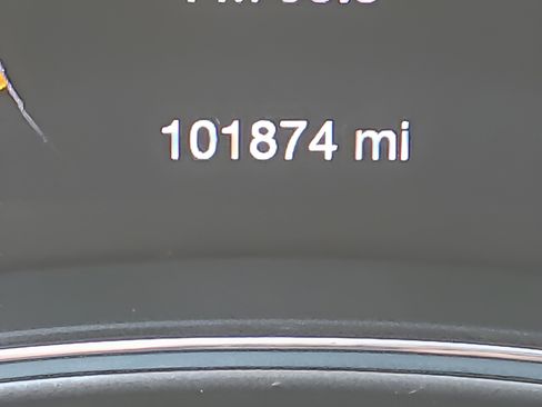 Used 2018 Jeep Grand Cherokee Laredo image 23