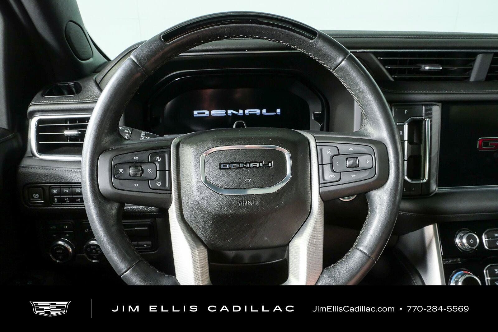 Used 2023 GMC Yukon XL Denali w/ Denali Reserve Package AWD/4WD image 10
