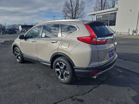 Used 2019 Honda CR-V Touring image 7