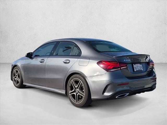 Used 2019 Mercedes-Benz A 220 4MATIC image 7