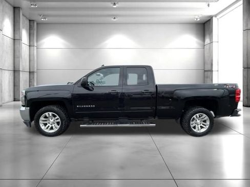 Used 2018 Chevrolet Silverado 1500 LT w/ True North Edition AWD/4WD image 5
