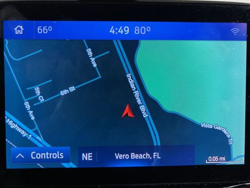 Certified 2020 Ford EcoSport Titanium image 25