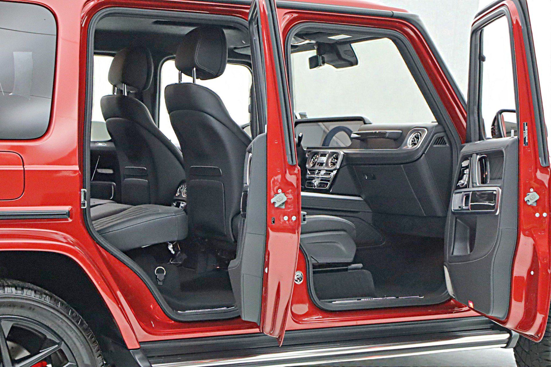 Used 2023 Mercedes-Benz G 63 AMG 4MATIC image 13