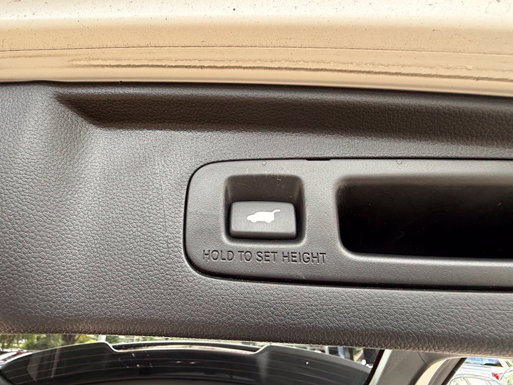 Used 2024 Honda CR-V EX-L image 27