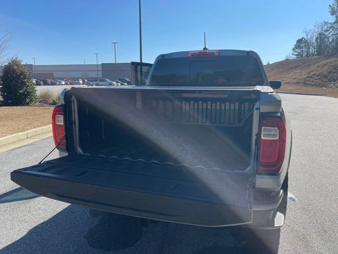 Used 2024 GMC Canyon Elevation w/ Convenience Package image 26