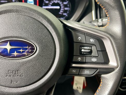 Used 2021 Subaru Crosstrek 2.0i Premium image 19