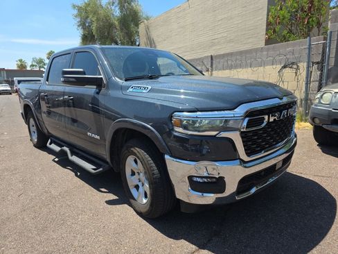 Used 2025 RAM 1500 Big Horn RWD image 2