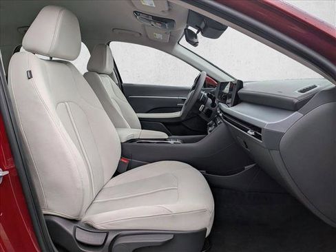 Used 2025 Hyundai Sonata SEL image 22