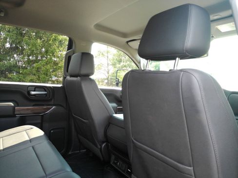 Certified 2023 Chevrolet Silverado 2500 LT w/ Z71 Sport Edition AWD/4WD image 19