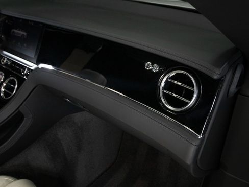 Used 2020 Bentley Continental GT V8 First Edition image 44