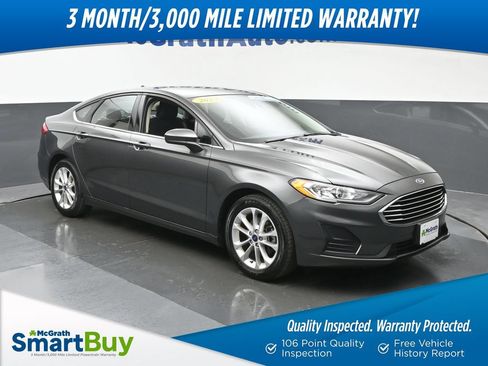 Used 2019 Ford Fusion SE FWD image 1