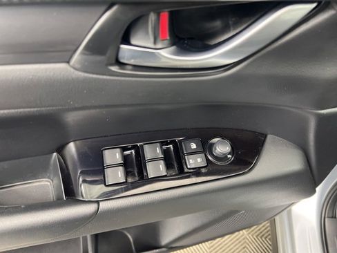 Used 2023 MAZDA CX-5 AWD 2.5 S w/ Preferred Package image 13