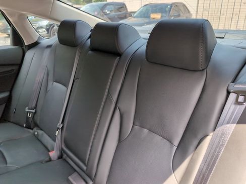 Used 2025 Honda Accord Touring image 18