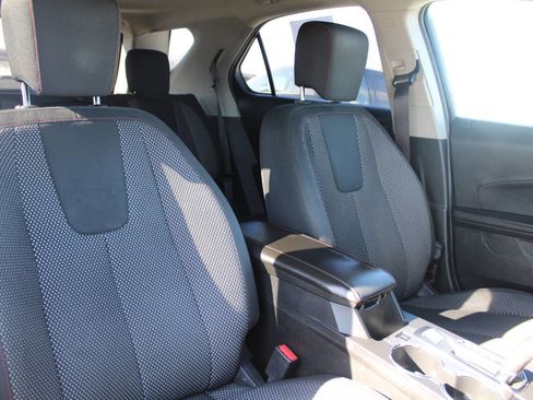 Used 2015 Chevrolet Equinox LT image 14