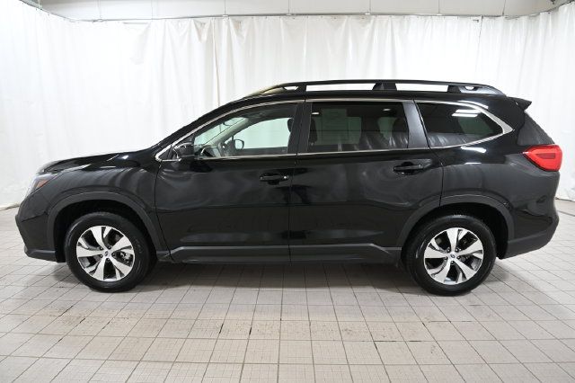 Certified 2025 Subaru Ascent Premium AWD/4WD image 10