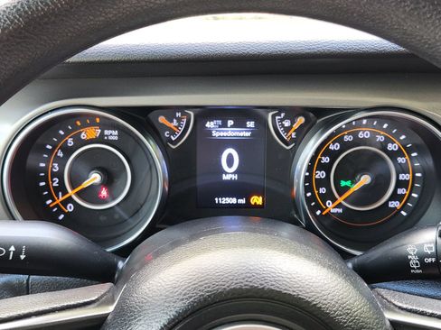 Used 2022 Jeep Wrangler Sport AWD/4WD image 17
