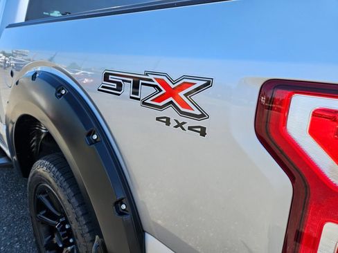 Used 2020 Ford F150 XL w/ Equipment Group 101A Mid AWD/4WD image 10