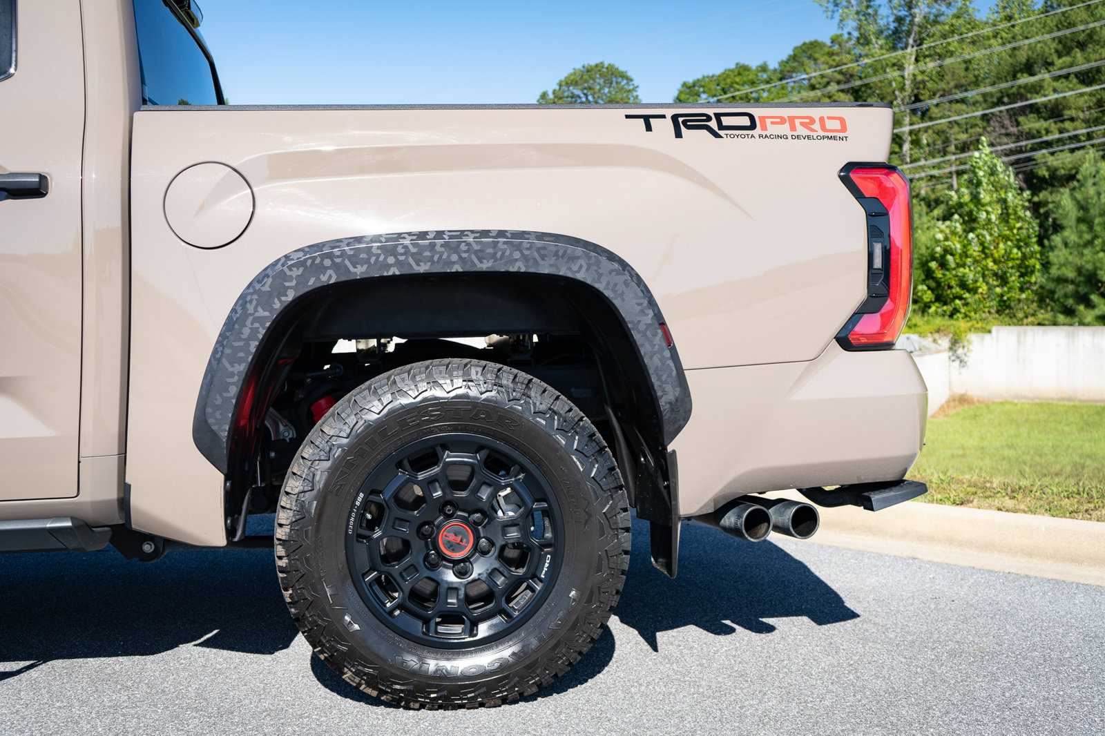 Used 2025 Toyota Tundra TRD Pro AWD/4WD image 15