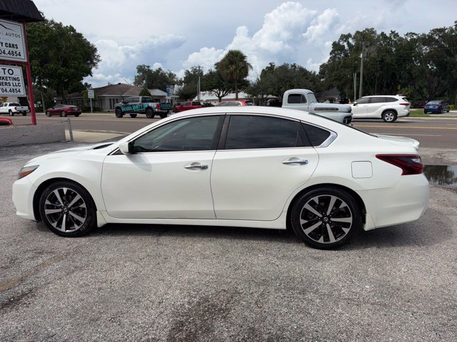 Used 2018 Nissan Altima 2.5 SR FWD image 8