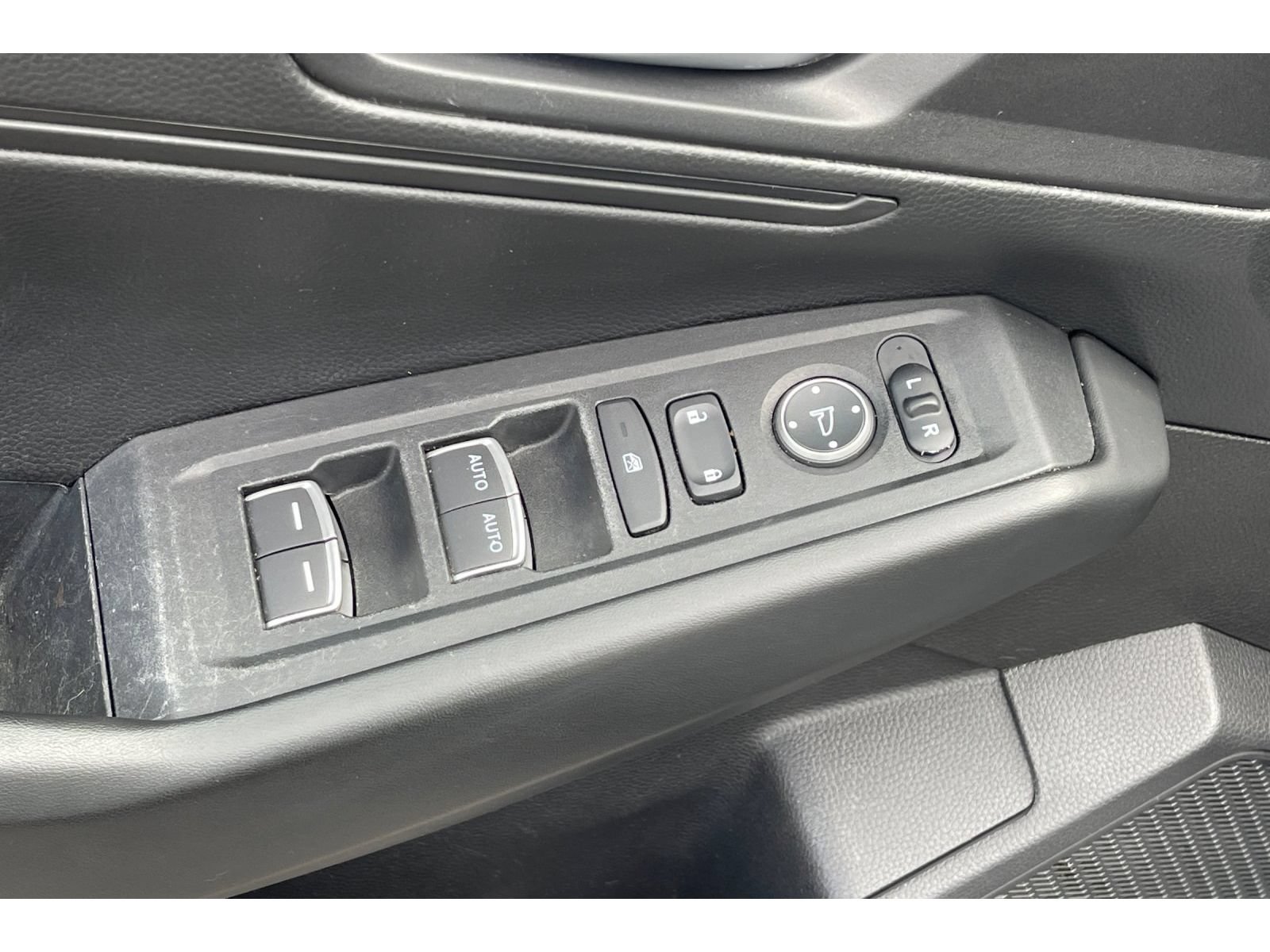 Used 2024 Honda Accord LX image 11