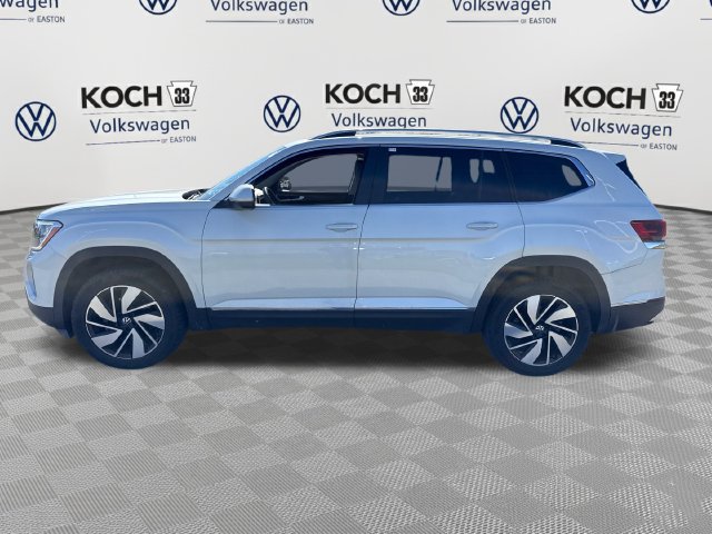 Used 2024 Volkswagen Atlas SEL AWD/4WD image 4
