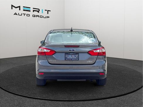 Used 2014 Ford Focus SE FWD image 8