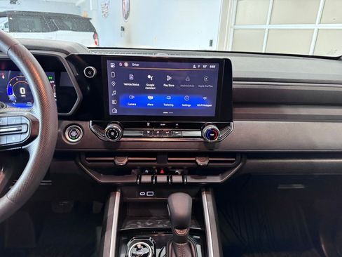 Certified 2023 Chevrolet Colorado Trail Boss AWD/4WD image 14