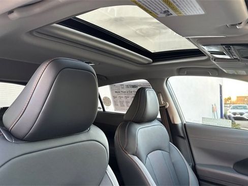 Used 2025 Subaru Crosstrek 2.5i Limited w/ Popular Package #4A image 18