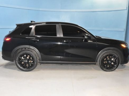 Used 2025 Honda HR-V Sport image 19