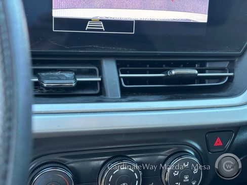 Used 2024 Chevrolet Trax LS w/ LS Convenience Package image 24