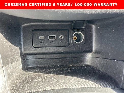 Certified 2024 Chevrolet Equinox LT image 24