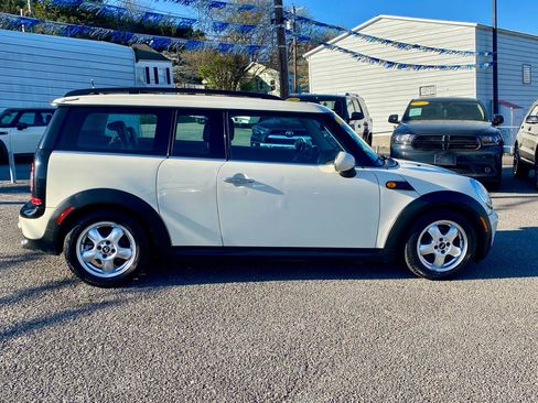 Used 2009 MINI Cooper Clubman Hardtop FWD image 7