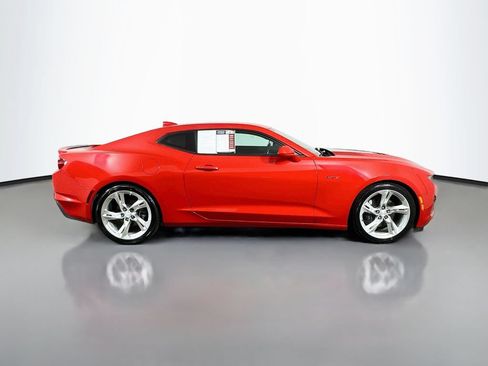 Used 2021 Chevrolet Camaro LT RWD image 7