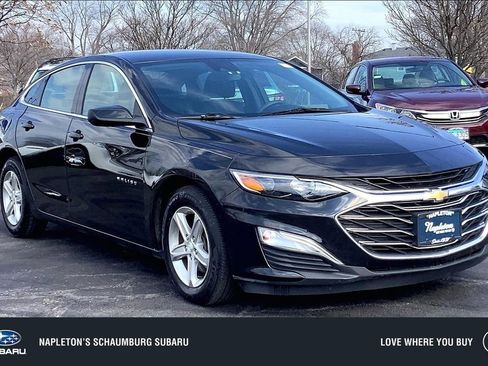 Used 2022 Chevrolet Malibu LS FWD image 1