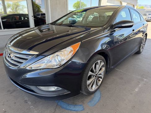 Used 2014 Hyundai Sonata SE w/ Premium Package 04 image 3
