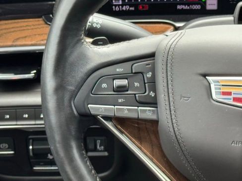 Certified 2023 Cadillac Escalade Premium Luxury Platinum image 24