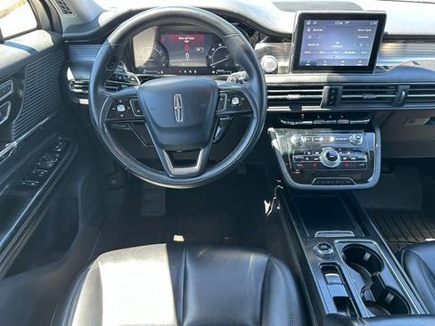 Used 2022 Lincoln Corsair FWD image 13