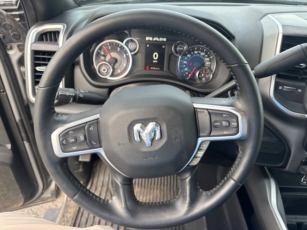 Used 2024 RAM 3500 Big Horn AWD/4WD image 11