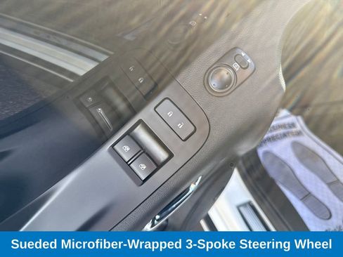 Used 2014 Chevrolet Camaro ZL1 image 12