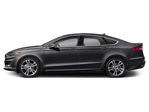Used 2020 Ford Fusion Titanium AWD/4WD image 2