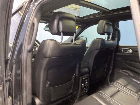 Certified 2018 Jeep Grand Cherokee High Altitude image 25