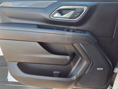 Used 2023 GMC Yukon AT4 image 18