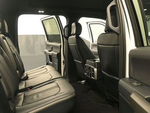 Certified 2022 Ford F250 Platinum image 19